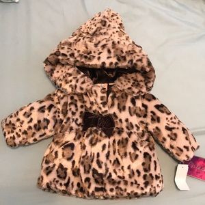 Pistachio Animal print faux fir coat